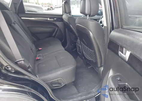 2015 Kia Sorento Lx z USA, uszkodzony, nr VIN 5XYKT3A68FG562896